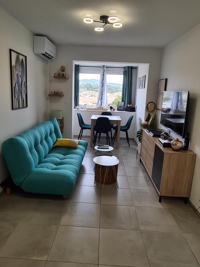 Vacances A Frejus Avec Piscine Leilighet Eksteriør bilde
